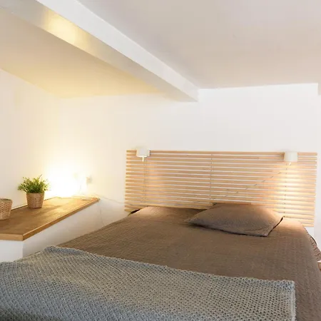 Rue Du Centre - Lumineux Duplex Centre *