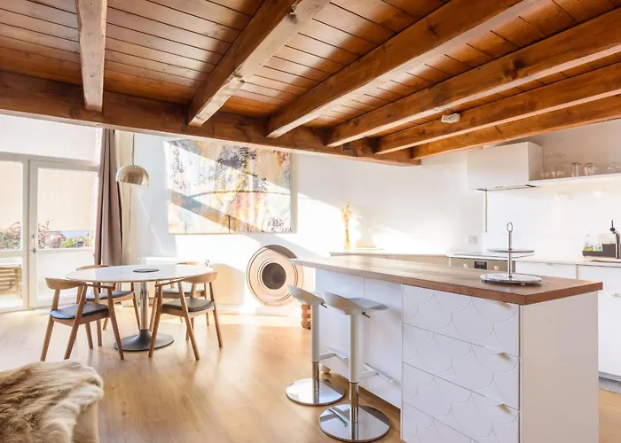 Rue Du Centre - Lumineux Duplex Centre * 蒙特勒